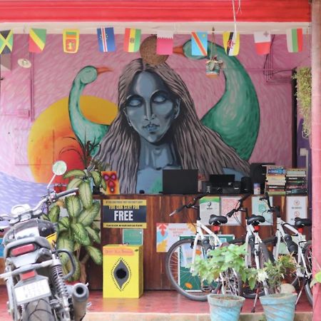 Hostelexp, Varkala - A Beach Town Hostel Ngoại thất bức ảnh