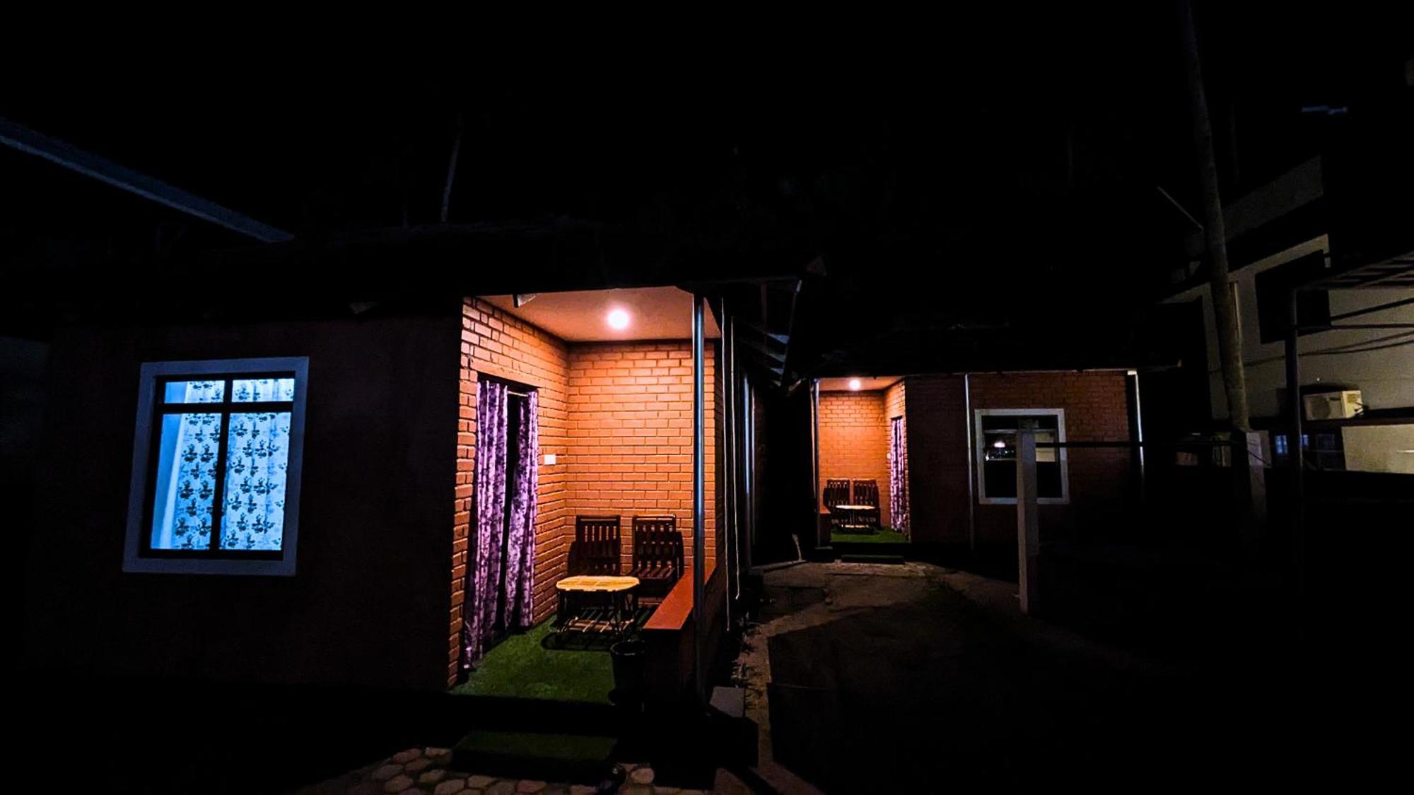 Hostelexp, Varkala - A Beach Town Hostel Ngoại thất bức ảnh