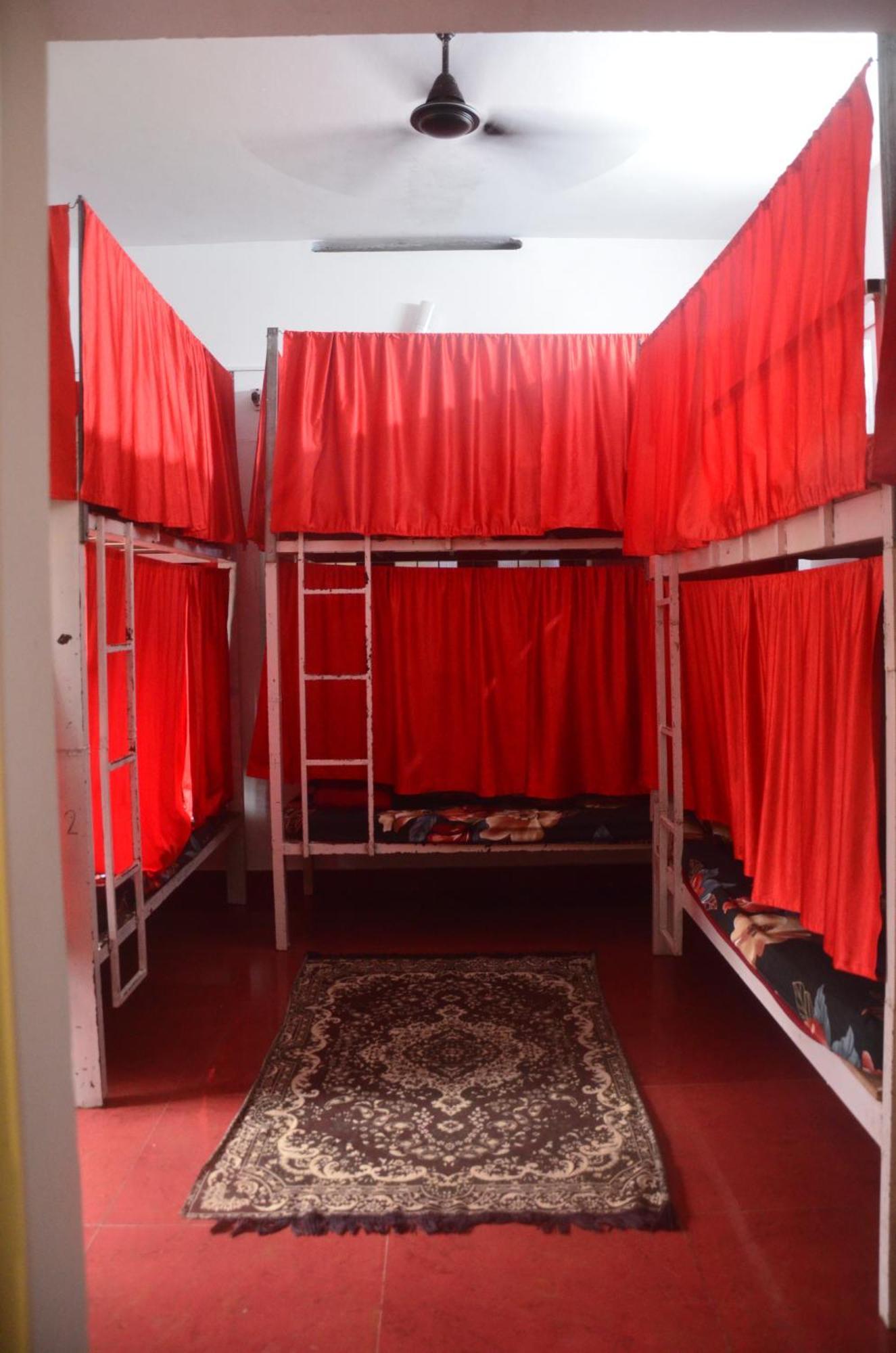 Hostelexp, Varkala - A Beach Town Hostel Ngoại thất bức ảnh