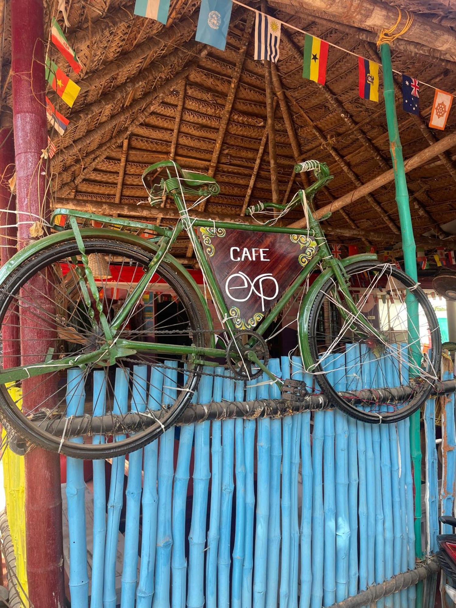 Hostelexp, Varkala - A Beach Town Hostel Ngoại thất bức ảnh